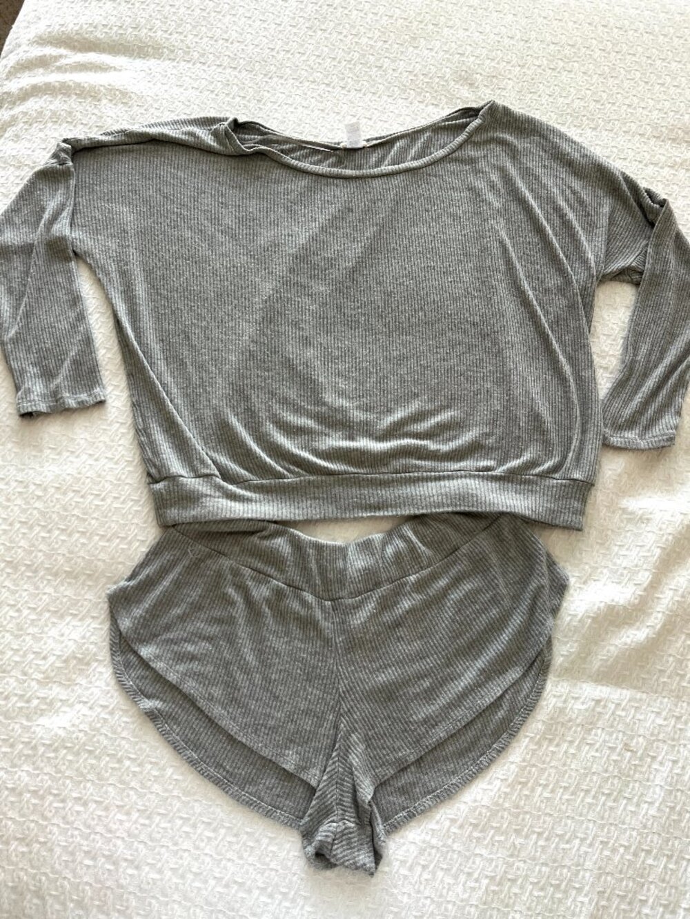 Eberjay - Elon Gray Top (Size Medium) Shorts ( Size Small) Set - Mixed Size PJs